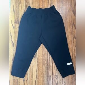 Gymshark Women's Cropped Jogger Pants Black with Elastic Waist Sz.M Athleisure